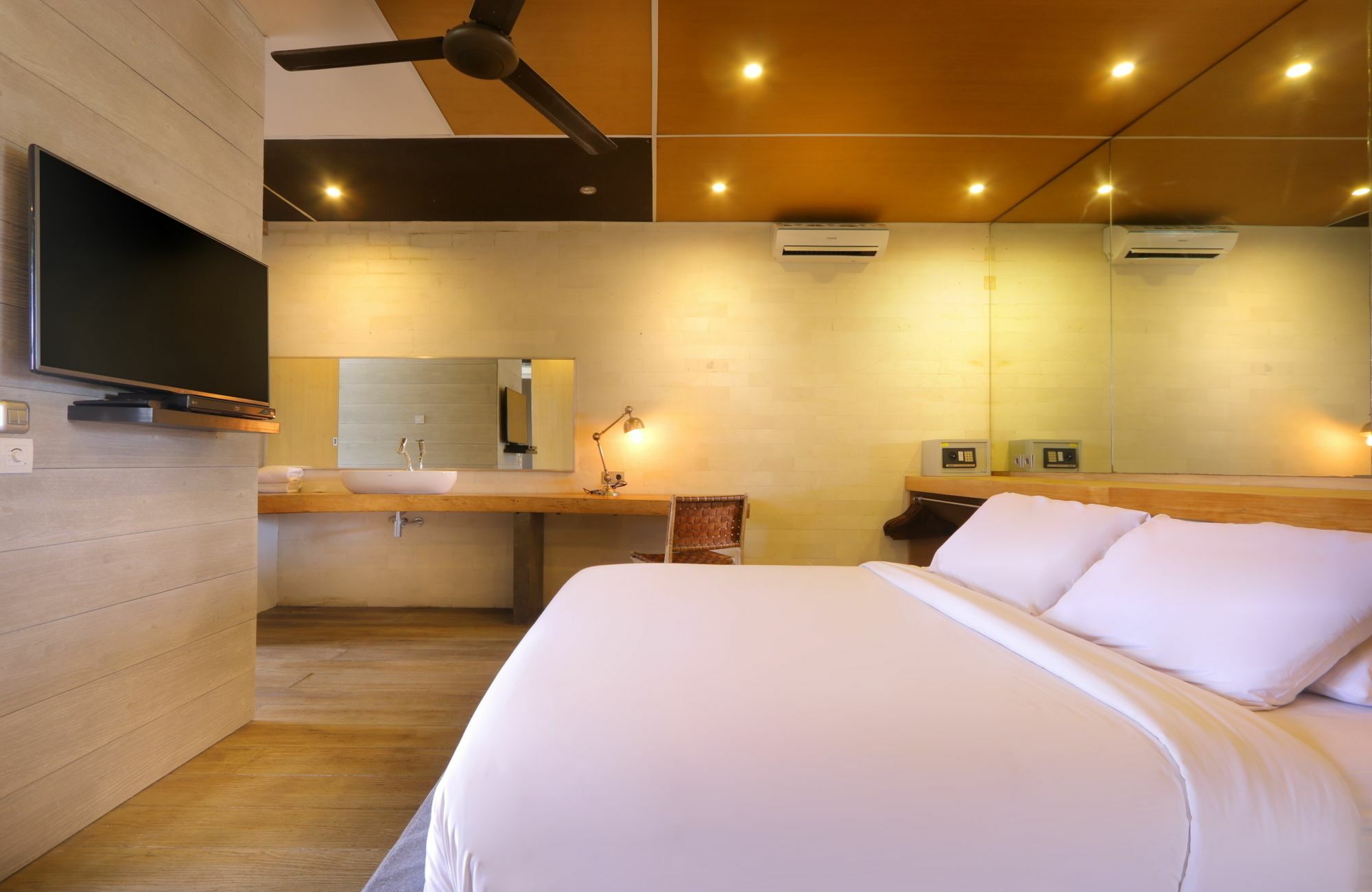 Clio Apartment Seminyak Eksteriør billede